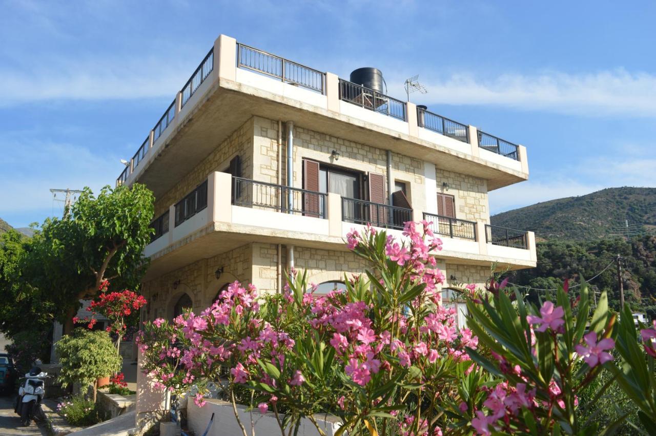 Ariadni Apartments Sfinarion Exterior photo